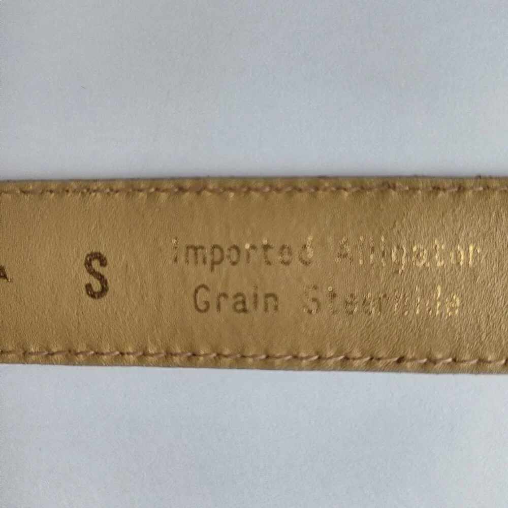 Ladies SZ S Cream Alligator Belt